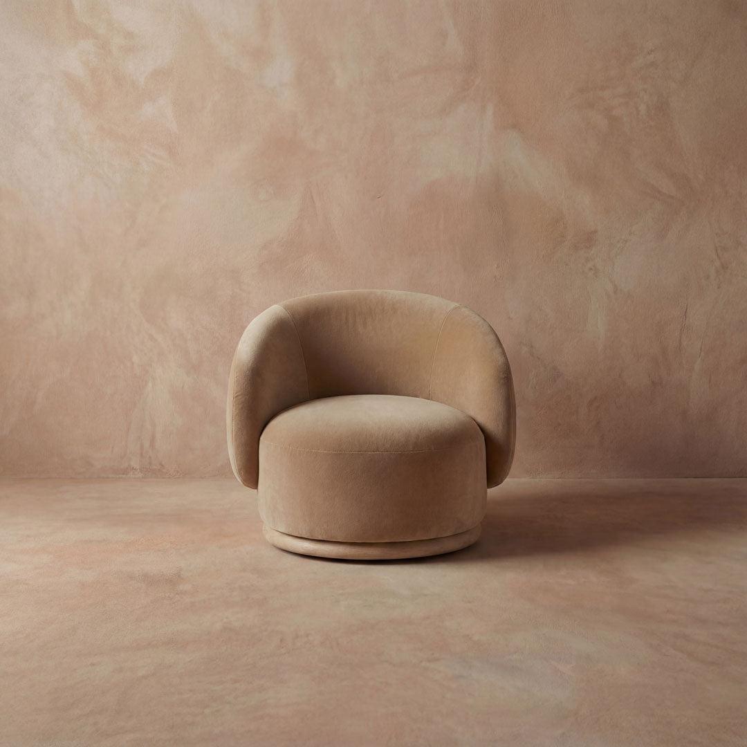 Fiora Swivel Lounge Chair